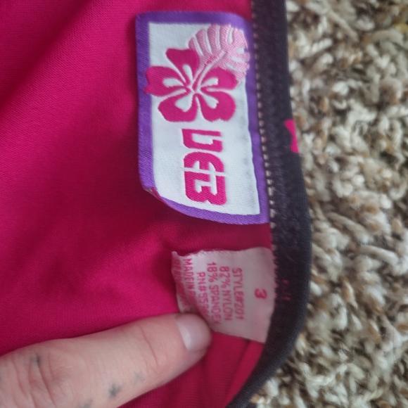 Bathing suit - Picture 2 of 2